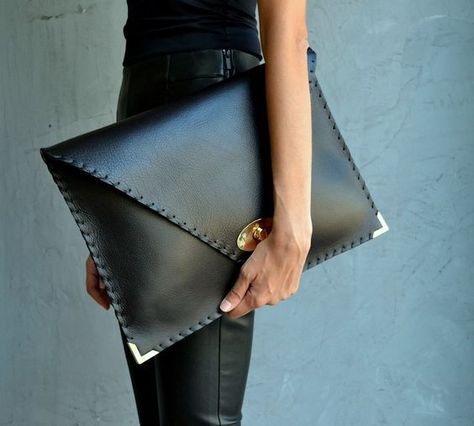 Black Leather Clutch Bag Black Symmetria Clutch Leather - Etsy Felt Handbags, Handbag Inspiration, Handbag Design, Leather Laptop Case, Envelope Purse, Funky Style, Leather Ideas, Leather Envelope, Black Leather Clutch