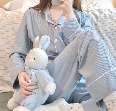 A good gift for your bestfriends is a cute matching pajamas for bestfriends. For Pajama ideas, this Kawaii Blue Shinzo Full Set Cotton Pyjamas be a perfect gift and also as a cute matching pajamas for couples. Sleepwear Aesthetic, Korean Pajamas, Kawaii Pajamas, Pajamas Aesthetic, Pajamas Fashion, Pijamas Women, Pajamas Summer, Cute Pjs, Pajama Fashion