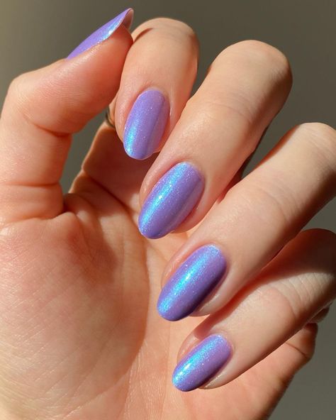 Stefanie ☀️ on Instagram: “💜🦋✨ 2 coats of @cirquecolors Isle of Capri that I picked up not too long ago! I’m a big fan of cirque’s shimmers (& can’t wait to see…” Nail Art Inspo, Isle Of Capri, Lavender Nails, Nail Shimmer, Shiny Nails, Pearl Nails, Nails Only, Nail Art Wedding, Baywatch