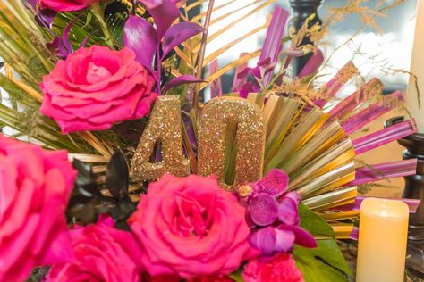 Glam Gala Birthday Party Ideas | Photo 1 of 57 Gala Birthday Party, 40 Birthday Decorations, Hawaiian Baby Showers, Galas Photo, Birthday Glam, Baby Shower Drinks, 40th Birthday Decorations, Sports Birthday, 40th Birthday Parties