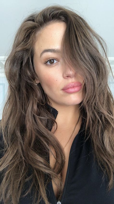 Ashley Graham Hair, Brunette Long Layers, Hair Inspo Brunette, Bangs Wavy Hair, Hairstyle Inspo, Long Hair Color, Ashley Graham, Long Layers, Brunette Hair