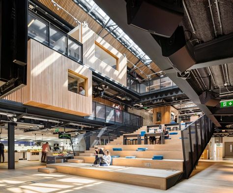 Coworking Space Design Open Plan, Airbnb Office, Atrium Design, Warehouse Office, Warehouse Design, Cool Office, Office Workspace, Album Design, Staircase Design