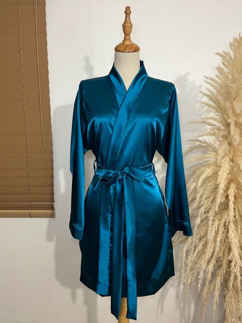 Teal satin robe for bridal party, wedding , bridesmaid , bridal robes, bridesmaid robes Teal Bridal Party, Blue Bridal Robe, Custom Robes, Silk Robe, Blue Bridal, Bridal Robes, Wedding Season, Sweet 16, Bridal Party