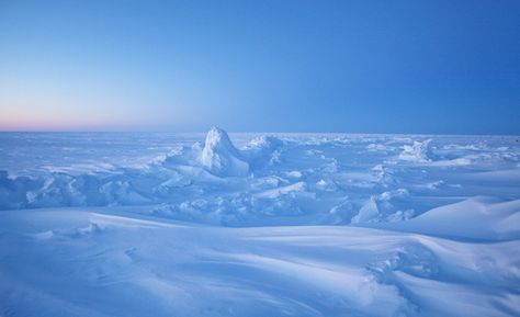 Ice Mountain - North Pole Ice Wallpaper, Mountain Ocean, Landscape City, It's Snowing, Arctic Ocean, Wallpaper Nature, Winter Photos, Moon Sun, Lake Louise