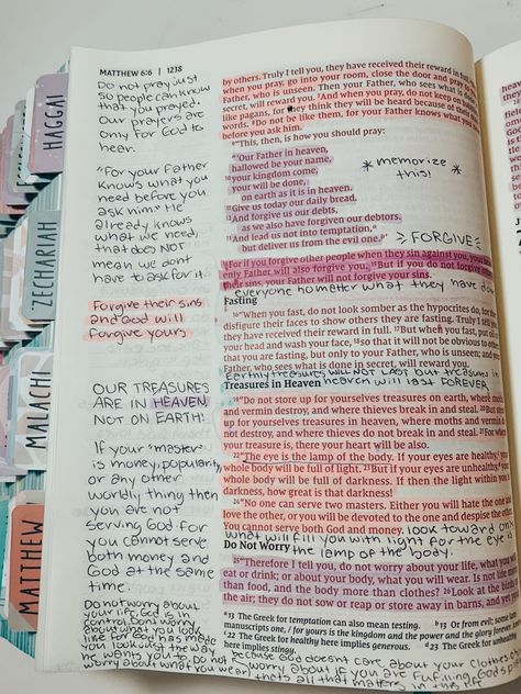 Note Taking In Bible, How To Annotate Bible, How To Annotate Your Bible, Bible Side Notes, New Testament Journaling Ideas, Bible Annotations Genesis, Bible Study Annotations, Notes In Bible, Bible Notes In Bible