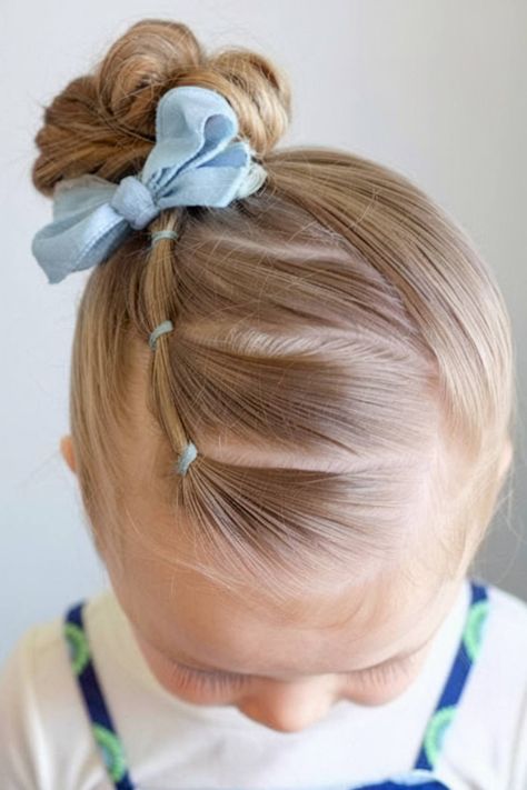 Simple updo hairstyle for toddlers with a bow accessory Updos For Little Kids, Hảir Style For Toddler Girl, Girls Hair Updos Easy, Fine Hair Toddler Hairstyles, Fancy Toddler Hairstyles, Toddler Hairstyles Girl With Bangs, Toddler Dance Recital Hair, Hairstyles For Preschoolers, Girl Easy Hairstyles Kids