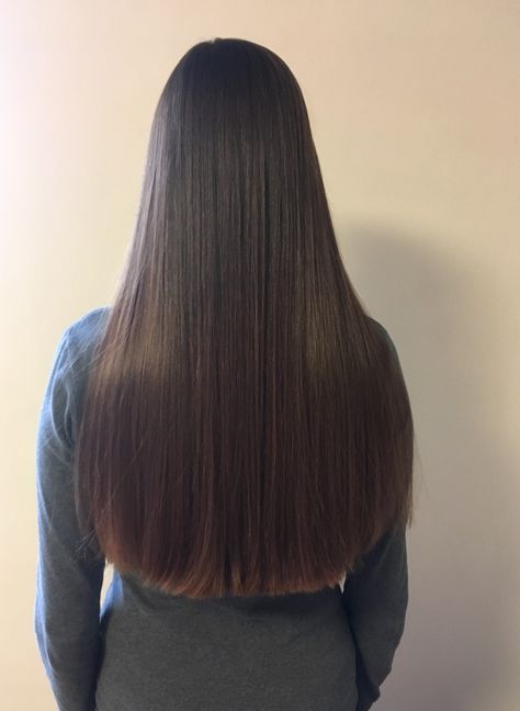 #hair #long #longhair #brunete Long Hair No Layers Straight, Long Hair All One Length, Straight Waist Length Hair, Straight One Length Hair, Straight Haircut For Long Hair, Straight Across Haircut Long, Straight Cut Hair Long, Straight Cut Long Hair, Long Hair One Length