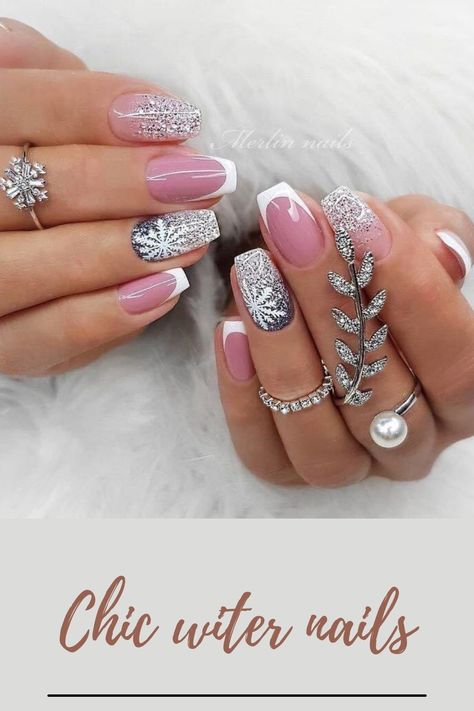 Chic winter nails design. Try these beautiful acrylic nails design for the New Year's eve. Credit IG: @MerlinNails #nails #acrylicnails Winter Nails Acrylic, Christmas Gel Nails, Christmas Nails Acrylic, Bride Nails, New Year's Nails, Bridal Nails, Xmas Nails, Gel Nail Designs, Manicure E Pedicure