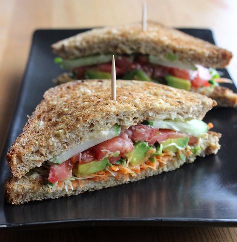 Veggie and Hummus Sandwich Veggie Sandwich Recipes, Lunch Sandwiches, Hummus Sandwich, Veggie Sandwich, Vegan Lunches, Healthy Sandwiches, Vegan Sandwich, Sandwiches For Lunch, Popsugar Fitness