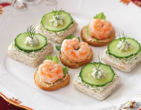 High Tea Food, Tea Sandwiches Recipes, Canapes Recipes, Cucumber Dill, Cocktail Party Food, Hot Pepper Sauce, Shrimp Cocktail, Hot Pepper, Tea Sandwiches