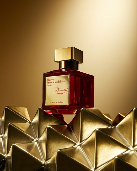 Mfk Baccarat Rouge 540, Neiman Marcus Store, Red Perfume, Baccarat Rouge 540, Centifolia Rose, Black Perfume, Perfume Photography, Perfume Collection Fragrance, Fragrance Cologne