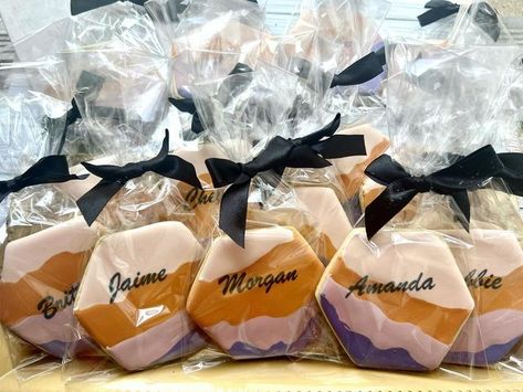 Desert Party Favors, Desert Party, Instagram Cookies, Philly Food, Cookie Favors, Personalized Cookies, Beautiful Cookies, Desert Sunset, Cookie Gifts