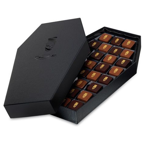 The Coffin Box - Luxury Halloween Chocolates by Hotel Chocolat Halloween Chocolate Treats, Halloween Bark, Coffin Box, Halloween Coffin, Dark Halloween, Halloween Chocolate, Luxury Chocolate, Mini Pumpkins, Gothic Decor