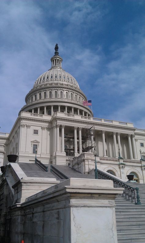 Capitol Bldg, Washington DC Capitol Hill Aesthetic, Capitol Building Washington Dc, Dc Living, Washington Dc Capitol, Washington Dc Photos, Usa Wallpaper, Dc Trip, Al Qur'an Photography, Qur'an Photography