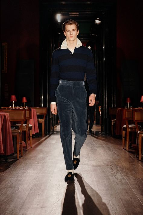 Dunhill Fall 2024 Menswear Fashion Show | Vogue 2024 Menswear, Ivy League Style, Fashion D, Fall Winter 2024, Menswear Collection, Fashion Show Collection, Winter 2024, Fall 2024, Mode Fashion