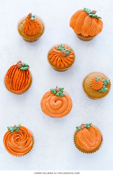 Pumpkin Frosting Decoration, Cupcakes That Look Like Pumpkins, Pumpkin Cupcake Cake, Pumpkin Themed Cupcakes, Pumpkin Theme Cupcakes, Pumpkin Cupcakes Decoration, Autumn Cupcakes Decoration, Pumpkin Decorated Cupcakes, Buttercream Pumpkins