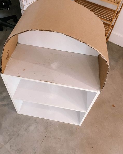 How to Make An Arched Shelf Mantle | Collective Gen Cardboard Mantle, Diy Curved Shelf, Diy Arch Furniture, Diy Niche Shelf, Diy Arched Shelf, Diy Arched Shelves, Arch Shelf Diy, Diy Arch Wall Shelf, Plaster Ideas