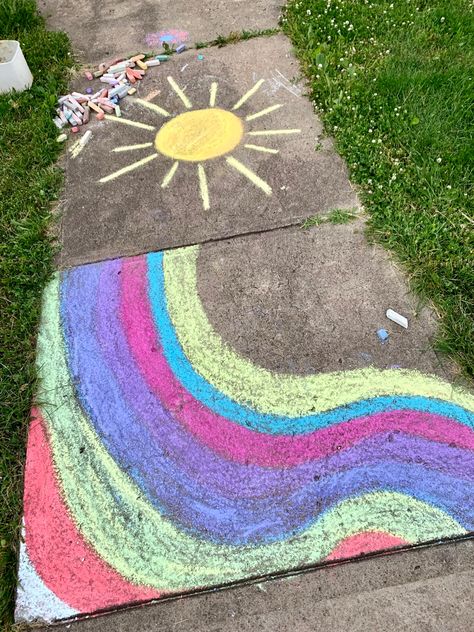 #sun #aesthetic Fun Chalk Art, Sun Aesthetic, Chalk Art, Chalk, Sun, Outdoor Decor, Stone, Home Decor, Art