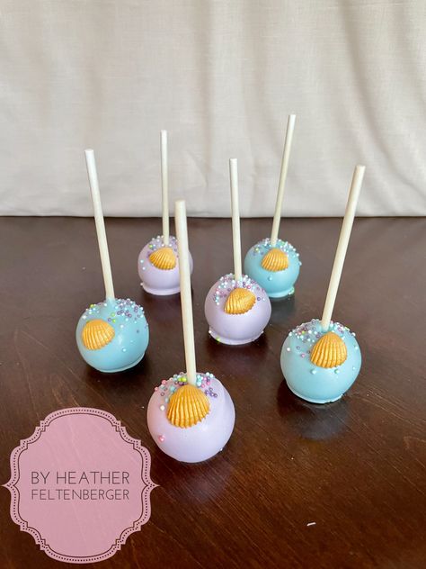 Under the Sea sea shell cake pops, turquoise and purple Under The Sea Cakepops, Beach Cake Pops, Beach Desserts, Beach Theme Cupcakes, Shell Cake, Beach Dessert, Theme Cupcakes, Sea Cakes, Beach Cakes