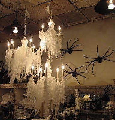 for dining room Halloween Chandelier, Halloween 2009, Halloween Dining Room, House Party Decorations, Hallowen Ideas, Casa Halloween, Festa Harry Potter, Diy Halloween Decor, Dekor Diy