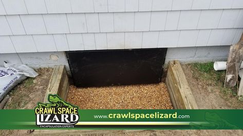 Crawl Space Door Ideas, Crawl Space Access Door, Crawl Space Vent Covers, Crawl Space Cover, Diy Crawlspace, Crawl Space Vapor Barrier, Crawl Space Vents, Crawl Space Door, Space Window