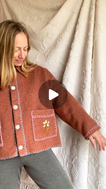 Katie 🌞 Reclaimed Clothing & Jewelry on Instagram Blanket Stitch Coat, Stitch Mood, Wool Blanket Coat, Vintage Wool Blanket, Blanket Jacket, Fall Sewing, Clothing Jewelry, Diy Jacket, Blanket Coat