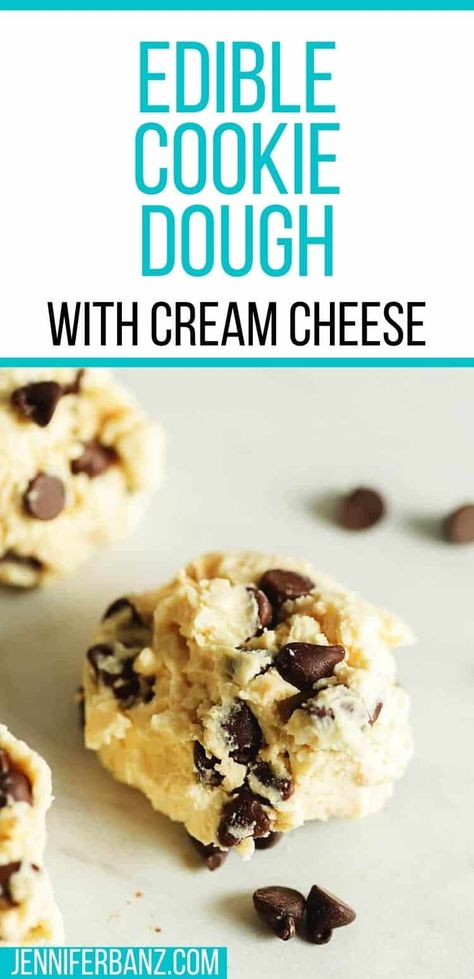 This keto cookie dough is an easy 5 ingredient keto dessert! This edible cookie dough is flour free and sugar free! Low Carb Cookie Dough, Edible Chocolate Chip Cookie Dough, Crunchy Chocolate Chip Cookies, Keto Cookie Dough, Edible Cookie Dough Recipe, Cookie Dough Recipe, Best Edibles, Cookie Dough Recipes, Carb Snacks