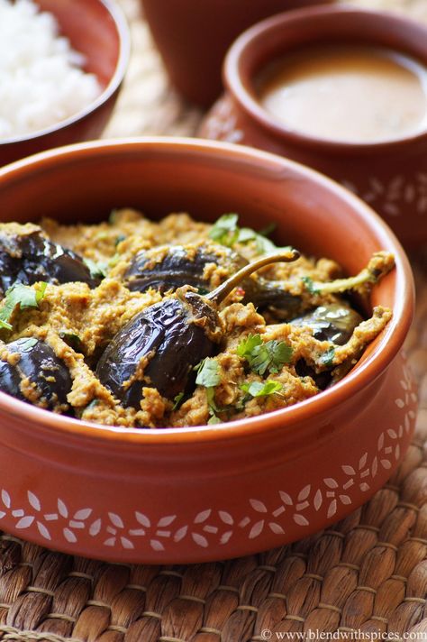 Gutti Vankaya, Peanut Masala, Brinjal Curry, Andhra Recipes, Baby Eggplant, Eggplant Curry, Dry Coconut, Tastemade Recipes, Organic Foods