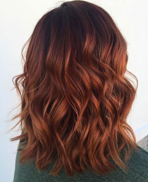 Light Auburn Hair Color, Light Auburn Hair, Auburn Balayage, Rambut Brunette, Hair Color Auburn, Red Highlights, Brunette Balayage Hair, Low Maintenance Hair, Super Hair