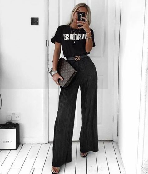 Pinterest: keedrajackson Trousers Outfit Party, Black Trousers Outfit Party, Black Trousers Outfit, Club Outfit Night, 90s Fashion Outfits Hip Hop Party, Black Women Dress, Trousers Outfit, Party Outfits Night, Outfit Party