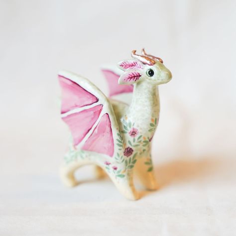 Dragon Ceramics, Dragon Clay, Ceramic Dragon, Diy Dragon, Pottery Figurine, Clay Dragons, Handmade Animals, Unique People, Polymer Clay Dragon