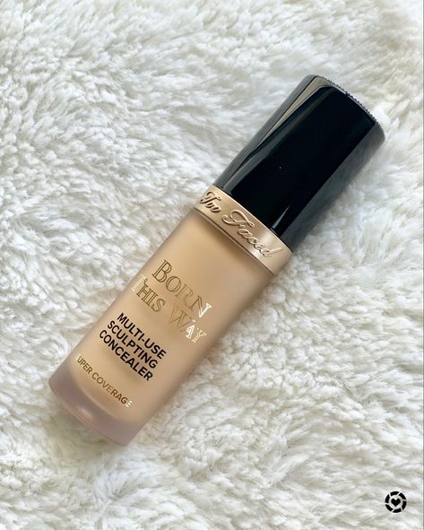 Born This Way Concealer, Paris Makeup, Facial Contouring, Best Concealer, Beauty Natural Products, Too Faced Concealer, Makeup Must Haves, Born This Way, Body Makeup