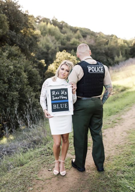 Police Wedding Ideas, Police Engagement Photos, Cop Wedding, Police Officer Wedding, Police Wedding, Police Girlfriend, Police Wife Life, The Office Wedding, Wedding Couple Pictures