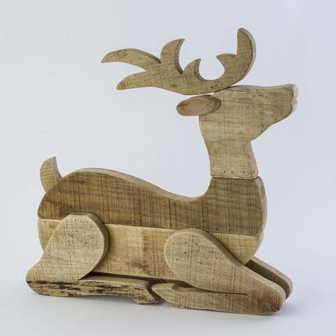 Wooden Deer Christmas Diy Wood, Wood Christmas Decorations, Wood Yard Art, Christmas Cutouts, Christmas Reindeer Decorations, Wooden Christmas Crafts, Christmas Props, Barn Wood Crafts, Craft Booth Displays