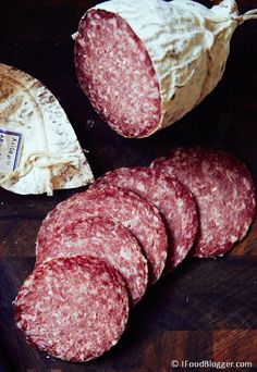 How To Make Salami, Salami Recipe, Cured Meat Recipes, Salami Recipes, Sausage Making Recipes, Homemade Sausage Recipes, Genoa Salami, Lean Pork, Homemade Sausage