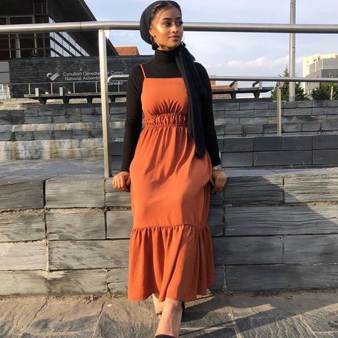 Plt Outfit Ideas Modest, Hijab At Work, Modest Fashion For Black Women, Decent Casual Outfits For Women, Halal Fashion For Women, Cute Modest Outfits Black Women, Christian Casual Outfits, Modest Fashion Christian Black Woman, Trendy Modest Outfits Hijab