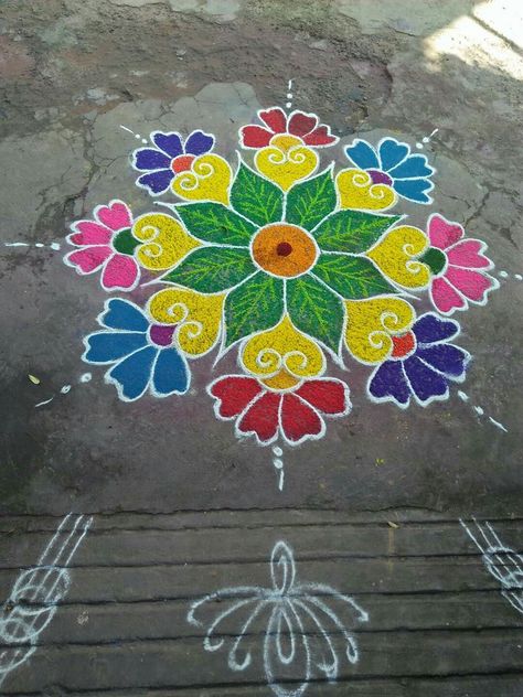 Mugullu Rangoli Designs For New Year, Mughullu Design, Rangoli Designs Colourful, New Year Rangoli With Dots, Rangoli Designs Flower Simple, Mugulu Designs Latest, Rongali Design, Muggulu Design Simple With Colors, Rangoli Kolam Designs With Colour