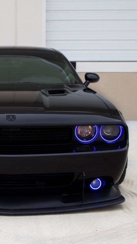 Dodge Challenger Headlights, Challenger Dodge Demon, Doge Challenger Hellcat Srt, Dodge Challenger Wallpapers Iphone, Dodger Car, Dodge Challenger Wallpapers, Dodge Challenger 2017, Doge Challenger, Challenger Srt Hellcat Redeye