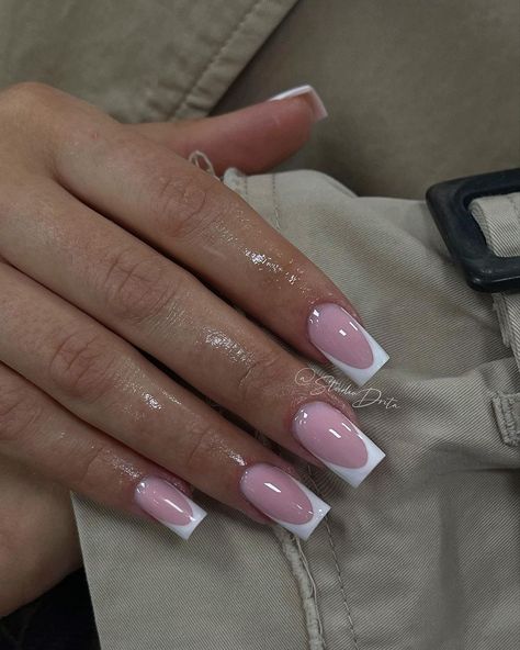 40 Best French Tip Nail Designs to Inspire You Purple Minimalist, French Tip Nail Designs, Girly Acrylic Nails, French Tip Acrylic Nails, Nails Only, White French, Pink Acrylic Nails, Luxury Nails, Pretty Acrylic Nails