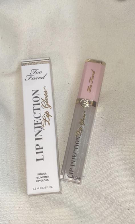 Two Faced Lip Injection Gloss, Two Faces Lip Injection, Too Faced Lip Gloss Aesthetic, Two Face Lip Gloss, Two Face Lip Injection, Lip Injections Too Faced, Lip Gloss Too Faced, Toofaced Lip Injection, Two Faced Lip Gloss