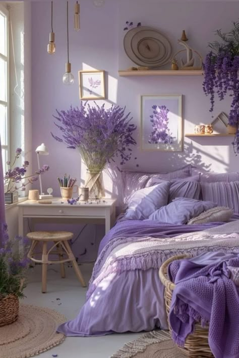 Lavender Bed Rooms Ideas, Lavender Bedroom Walls Paint, Cute Purple Bedroom Ideas, Boho Bedroom Purple, Room With Purple Accents, Light Purple Rooms, Bedroom For Teenage Girl, Lavender Room Ideas, Lavender Room Aesthetic