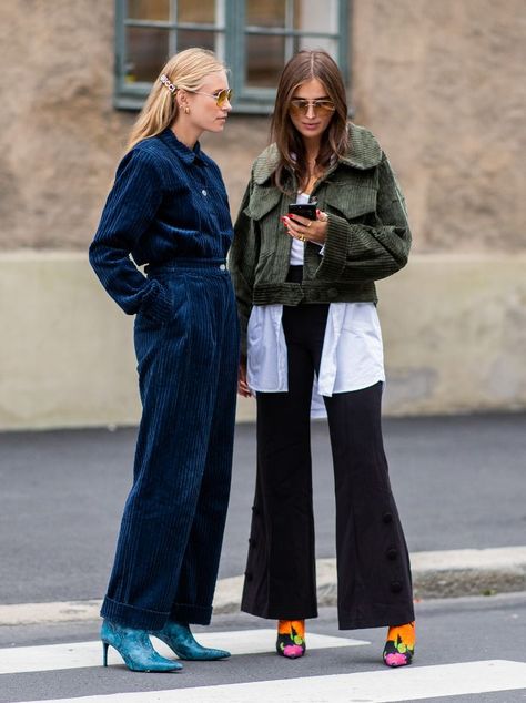 Corduroy Pants Outfit, Fashion D, Jumpsuit Outfit, Jacket Outfit, Mode Inspiration, Corduroy Pants, Jacket Style, Urban Fashion, Jacket Outfits