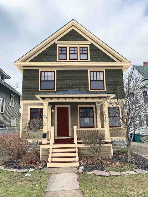 Exterior Paint Color Portfolio Archives - Page 12 of 34 - OldHouseGuy Blog Dollhouse Exterior, House Is A Mess, Perfect Apartment, Trim Ideas, Dark Paint Colors, Exterior Inspiration, New Paint Colors, Craftsman Exterior, Stucco Walls