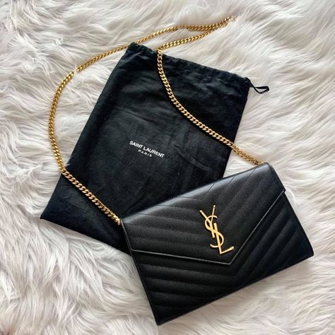 Yls Bag Saint Laurent Handbags, Ysl Bags Aesthetic, Ysl Chain Bag, Ysl Envelope Bag Outfit, Ysl Wallet On Chain Outfit, Ysl Purses, Ysl Bag Aesthetic, Tas Ysl, Ysl Chain Wallet