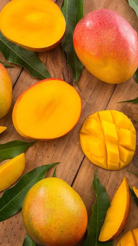 Tropical Fruit Photography, Mango Images, Food Photography Fruit, Mango Fruit, Fruit Wallpaper, Mango Tree, Fruit Photography, Juicy Fruit, Exotic Fruit