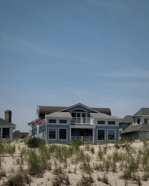 somewhere down the Jersey shore 🐚 Jersey Shore House, Jersey Shore Aesthetic, Shore Aesthetic, Shore House, 2025 Vision, Jersey Shore, May 27, Palm Beach, Dream Life