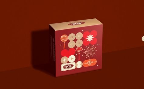 603 Gift Box – Packaging Of The World New Year Gift Box Design, Holiday Box Design, Gift Paper Design, New Year Packaging, Gift Box Design Packaging, Cny Packaging Design, Cny Box Packaging, Chinese New Year Packaging, Chinese Box Packaging