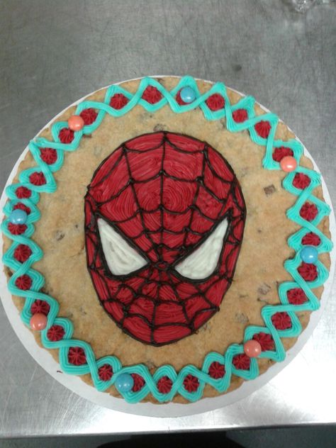 Spiderman giant cookie. HJS Avengers Cookie Cake, Spider Man Cookie Cake, Spiderman Cookie Cake, Avengers Cookies, Spiderman Cookies, Skillet Cookies, Cookie Cake Designs, Pull Apart Cupcake Cake, Cake Design Inspiration