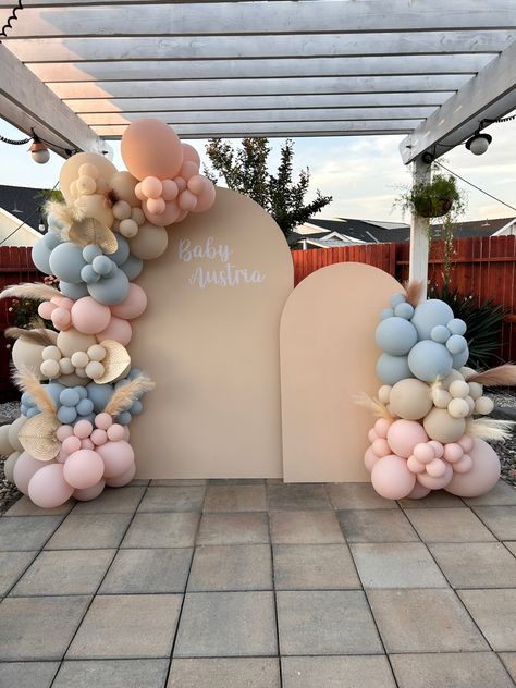 Wildflower Is On The Way, Boho Gender Reveal, Reveal Ideas Gender, Gender Reveal Diy, Simple Gender Reveal, Gender Reveal Baby Shower Themes, Baby Gender Reveal Party Decorations, Gender Reveal Party Theme, Idee Babyshower