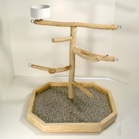 Bird Stand Ideas, Bird Perches Homemade, Parrot Perch Ideas, Parrot Stand Ideas, Parrot Play Stand Diy, Diy Parrot Perch, Diy Bird Stand, Bird Perch Diy, Bird Stands Diy Ideas